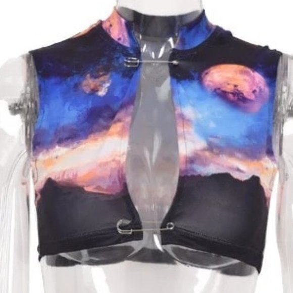 Women's Two Piece Sexy Outfit - Picture 9 of 10